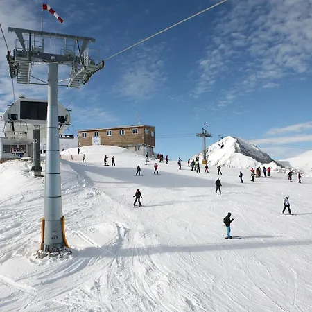 Chalet Jora *